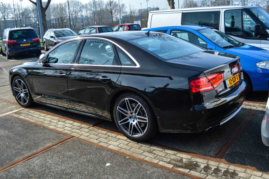 757014S8D41421.jpg