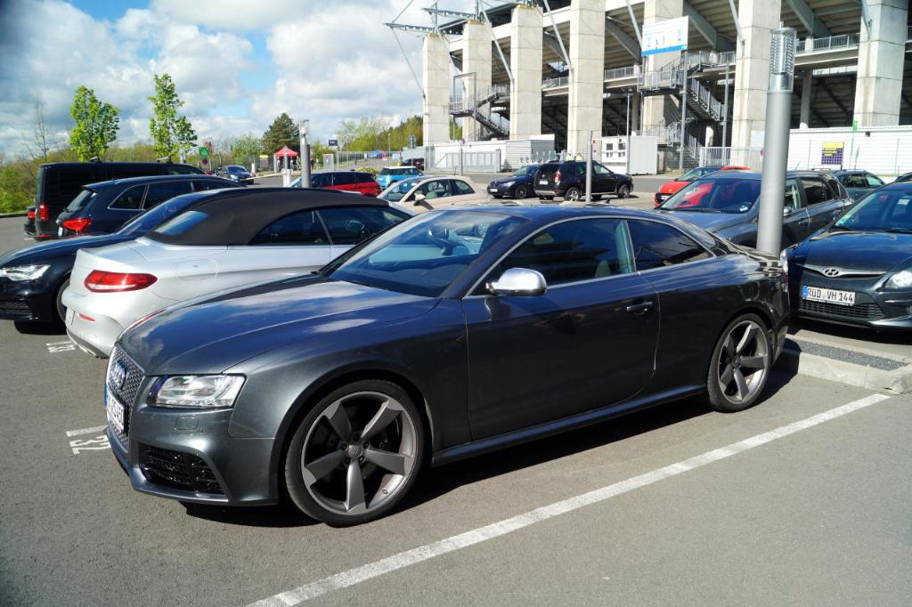 757203AUDIRS53297.jpg