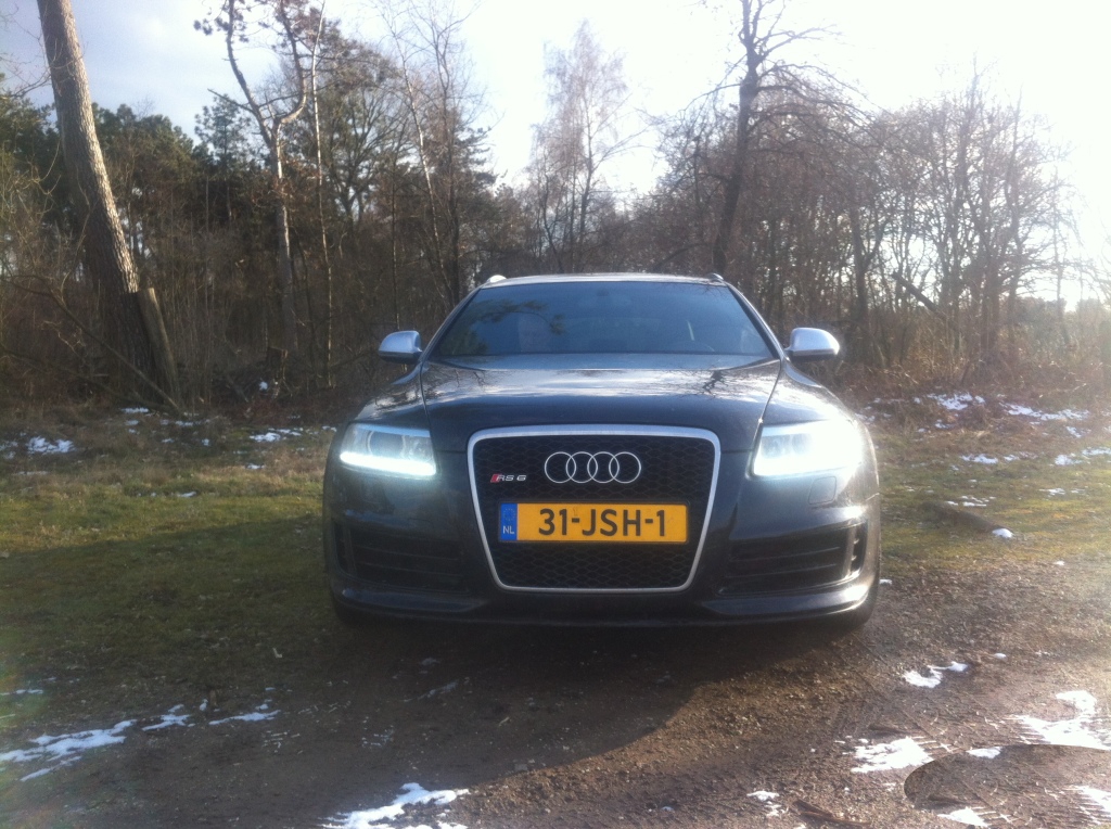 758419RS6692.jpg