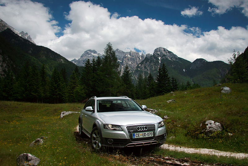 75908739AUDIA4ALLROAD.jpg
