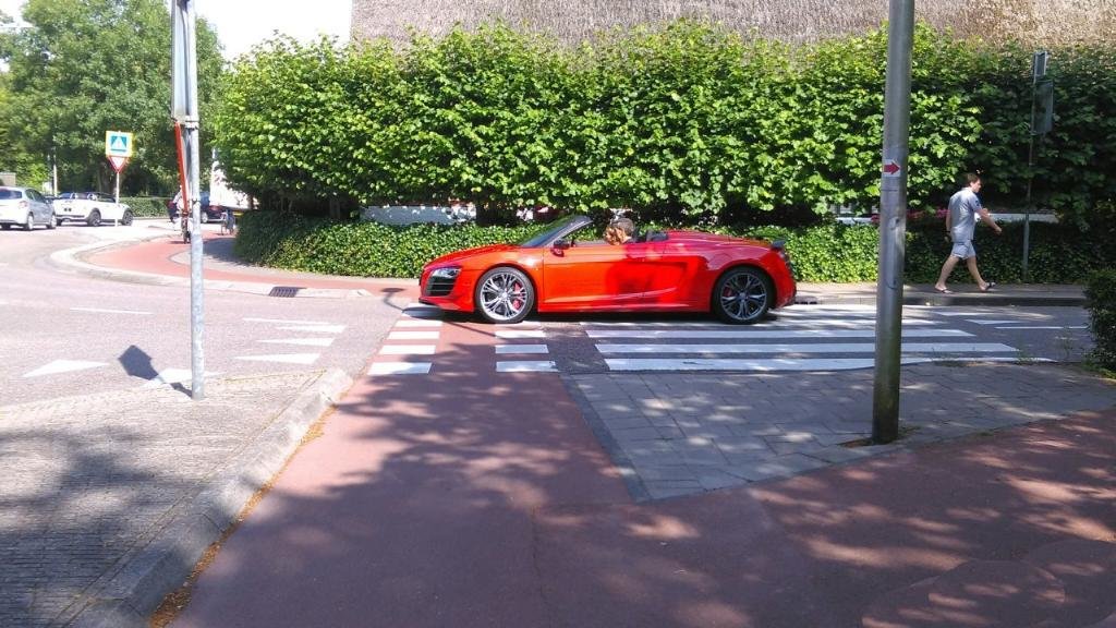 759867R8GT1710.jpg