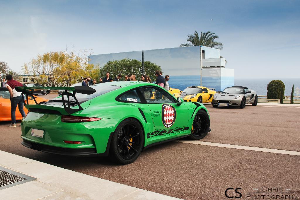 7609490657PORSCHE991GT3RS.jpg