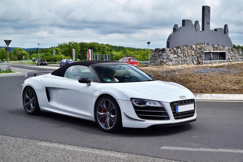 761591R8GT1163.jpg