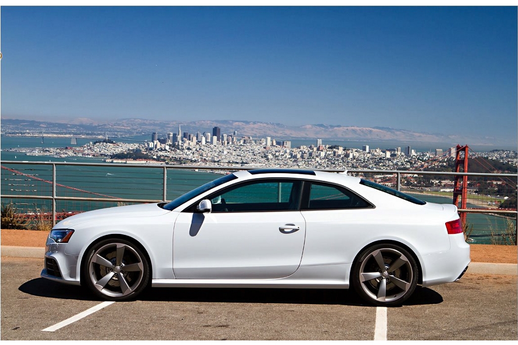 762284AUDIRS5475.jpg