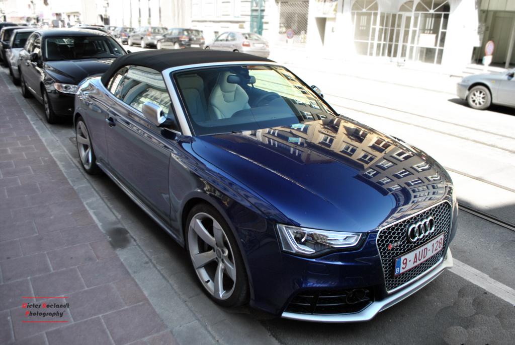 765323225RS5CABRIOLET.jpg