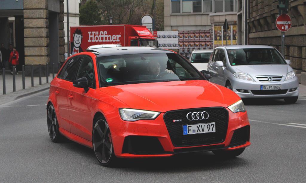 765382RS38V1045.jpg