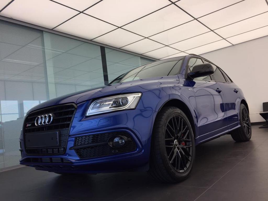 766739AUDISQ52222.jpg