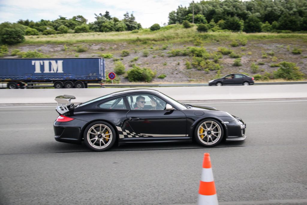 7670131942GT3RS.jpg