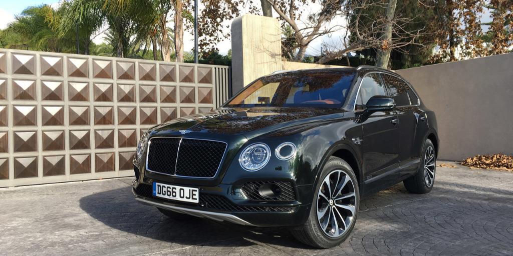 768880BENTAYGA0031.jpg