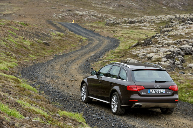 76943411AUDIA4ALLROAD.jpg