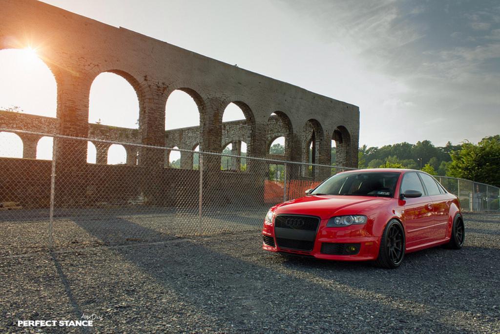 770843AUDIRS41297.jpg