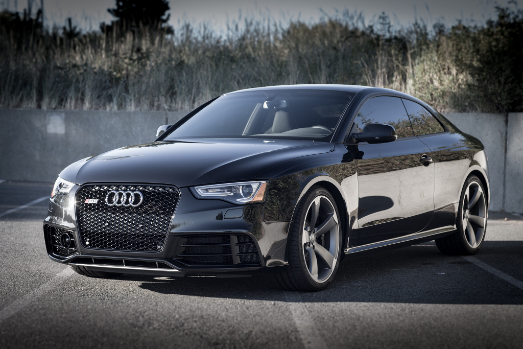 770968AUDIRS5493.jpg
