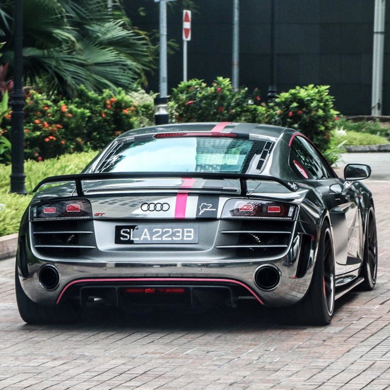 771646R8GT1708.jpg