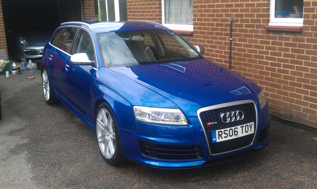774606AUDIRS4ESQUIROU190.jpg