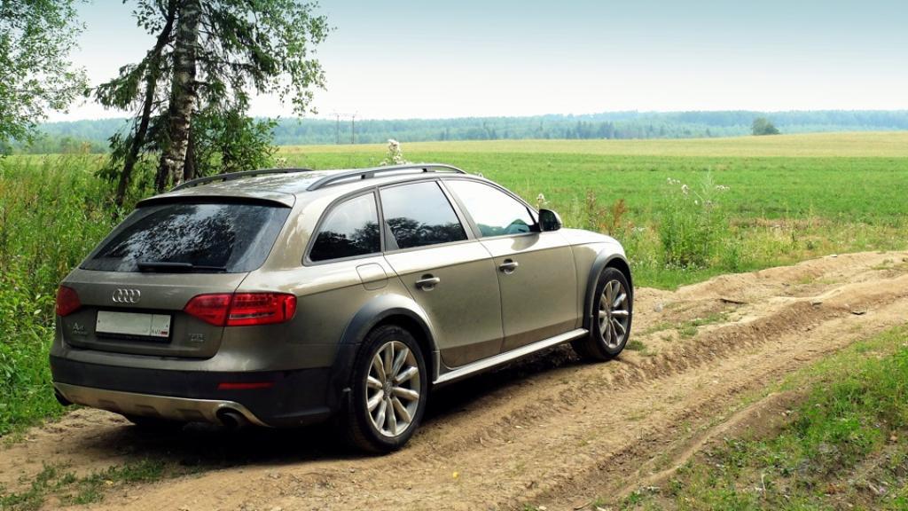 7751281689AUDIA4ALLROAD.jpg