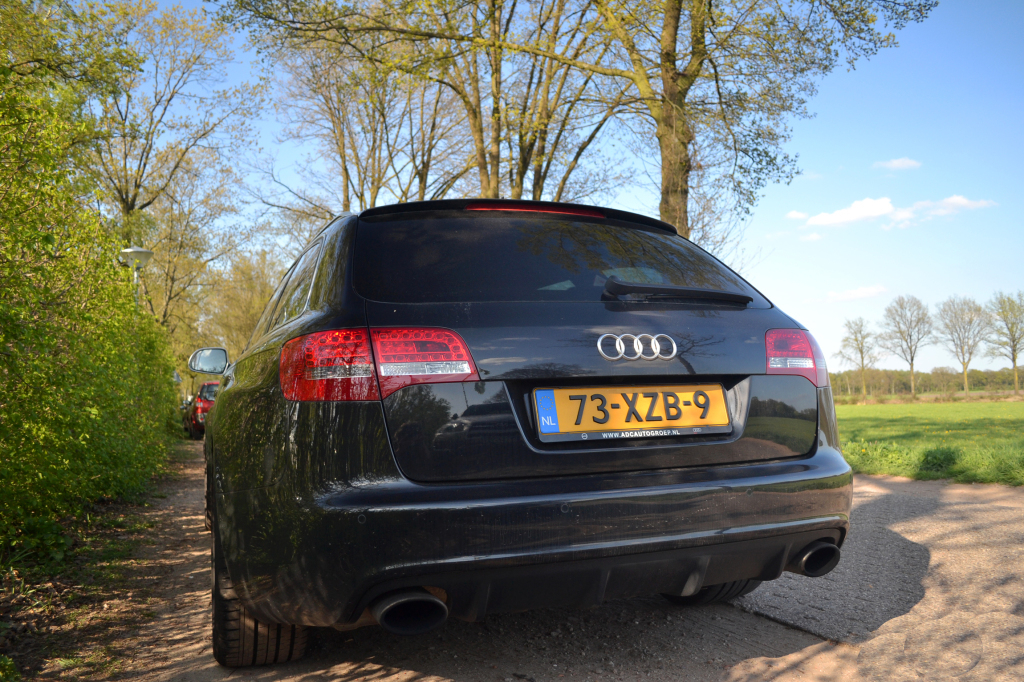 776569RS6749.jpg