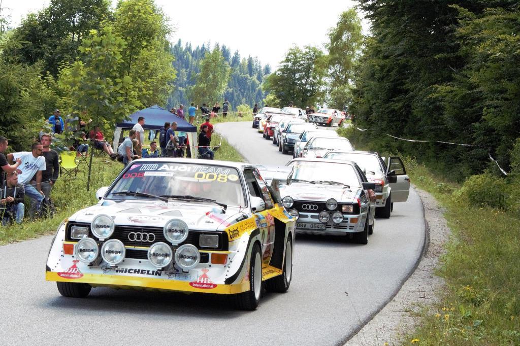 7769661565QUATTROLEGENDE2017.jpg