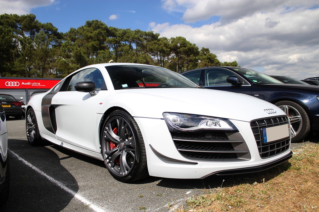777369R8GT210ESQUIROU.jpg