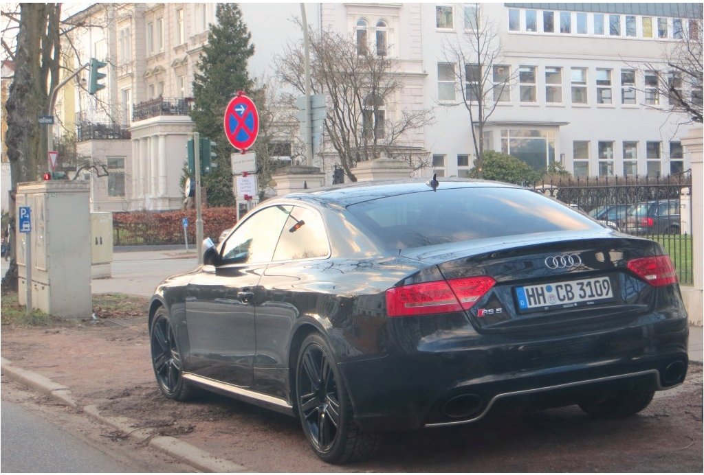 778195AUDIRS5691.jpg