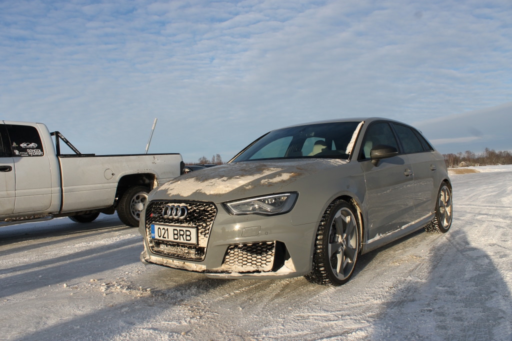 778970RS38V0848.jpg