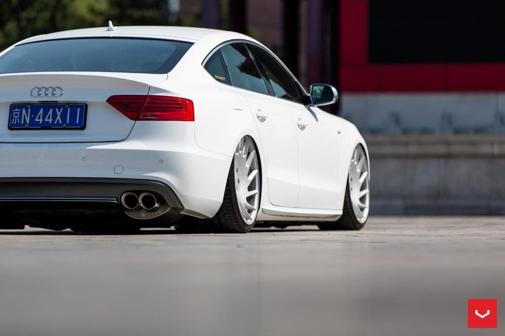 779860AUDIWHEELS0457US5SPORTBACK.jpg