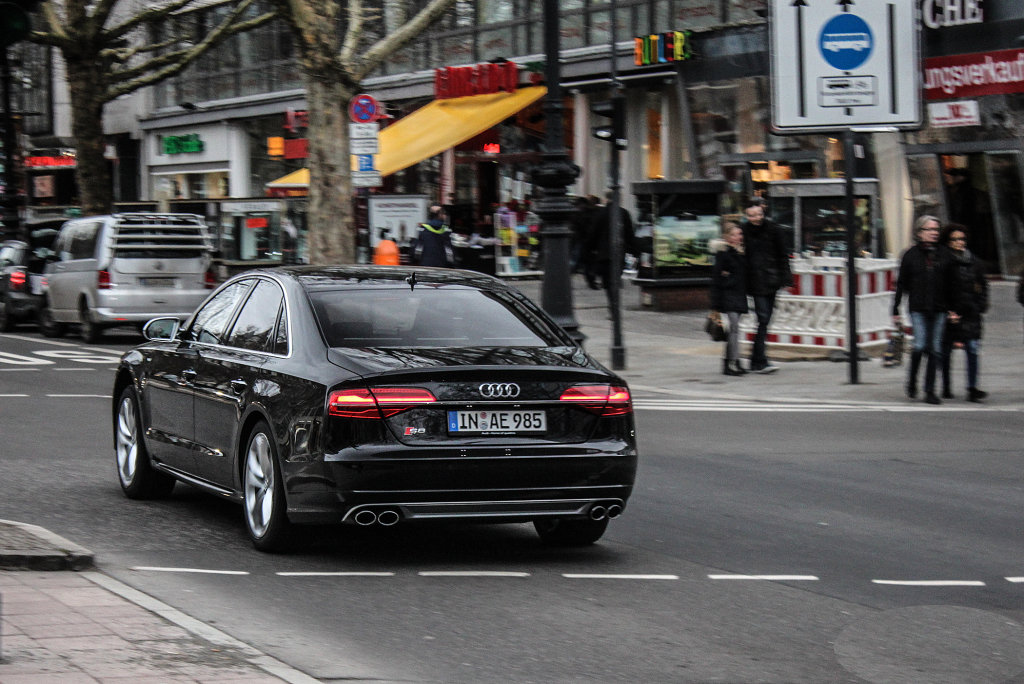 780879S8D4862.jpg