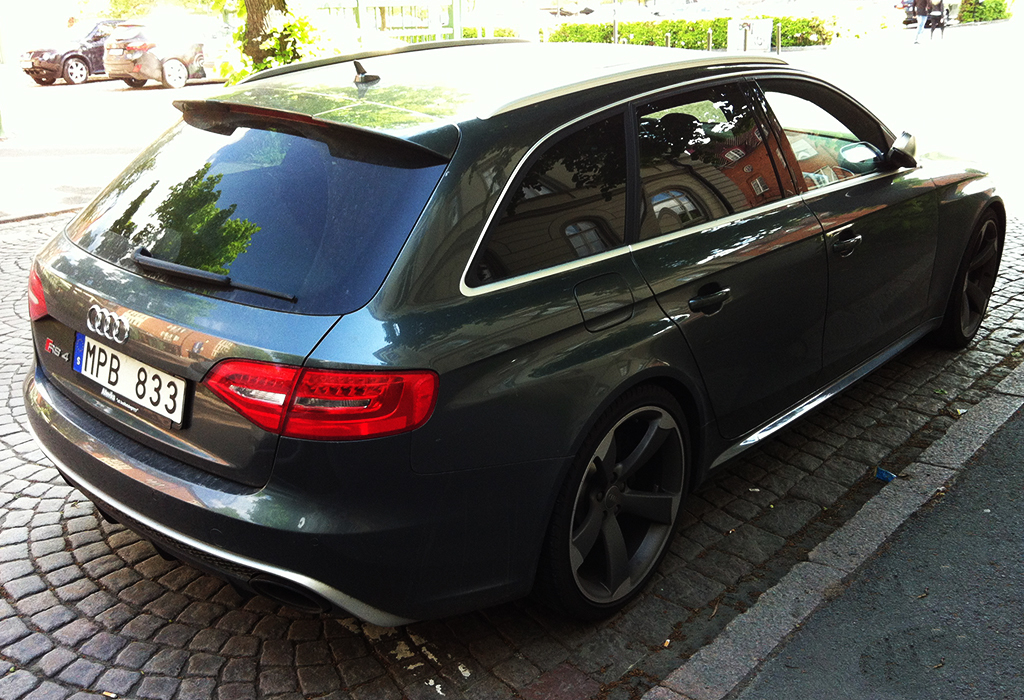 781818RS4B81213.jpg