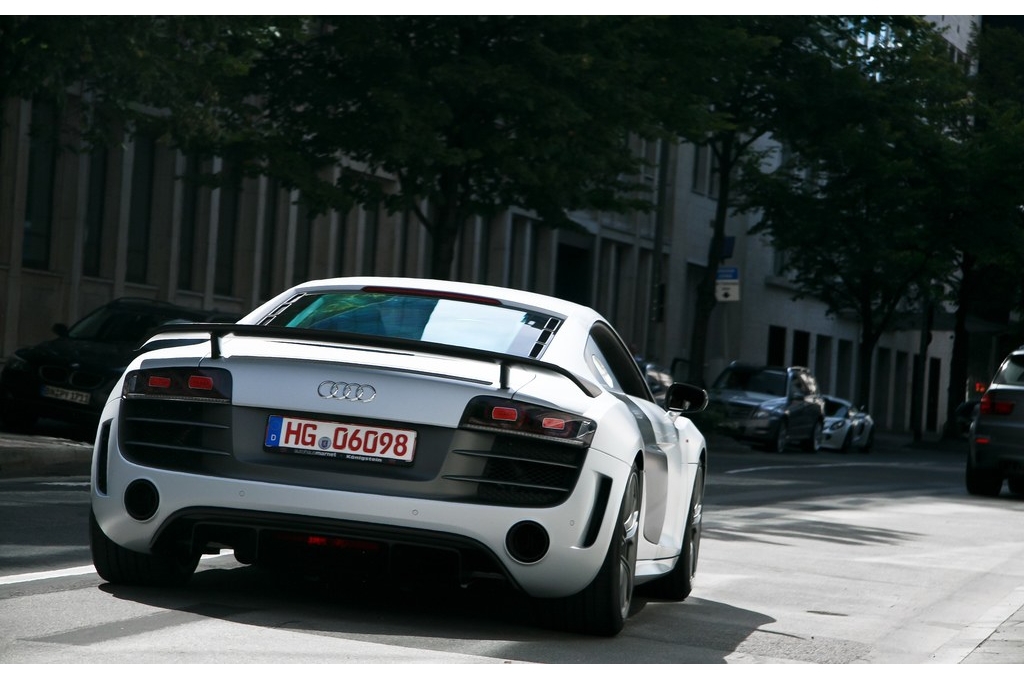784365R8GT196ESQUIROU.jpg