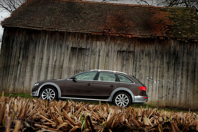 78514031AUDIA4ALLROAD.jpg