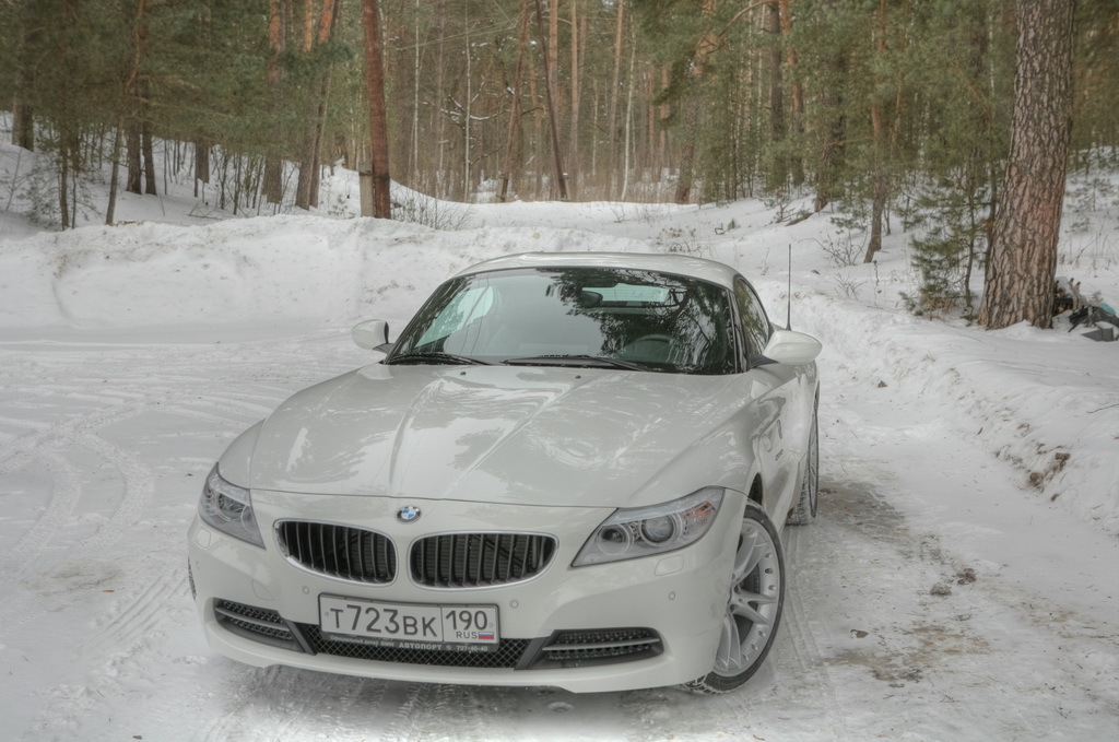 786118062NEIGEESQUIROU.jpg
