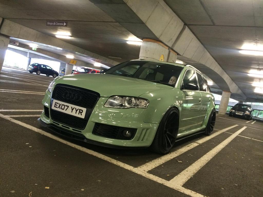 786352AUDIRS42421.jpg