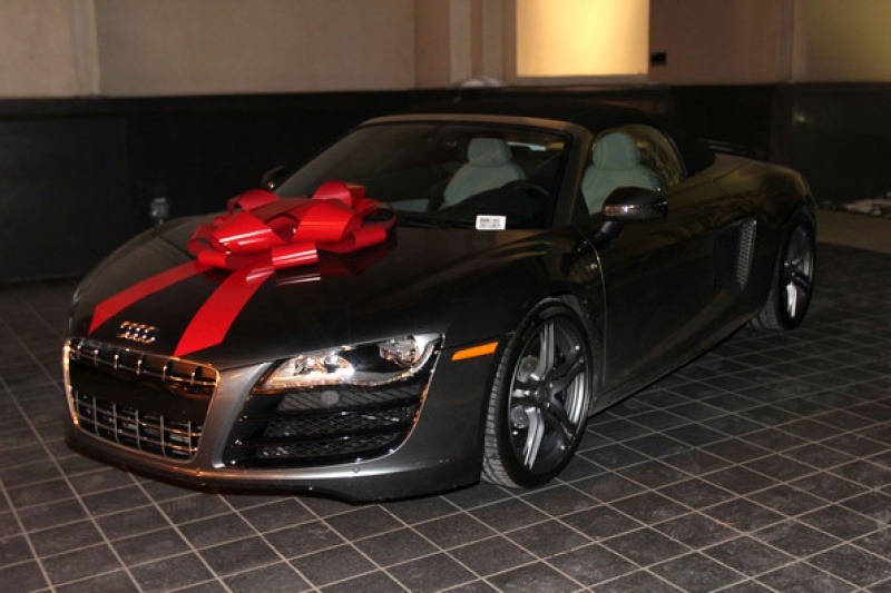 787787BraylonEdwards28thBirthdayBashlWgBgC9v3MGl.jpg