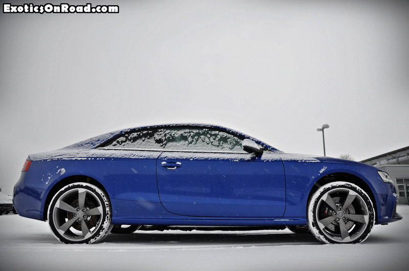 787812AUDIRS5ESQUIROU28.jpg