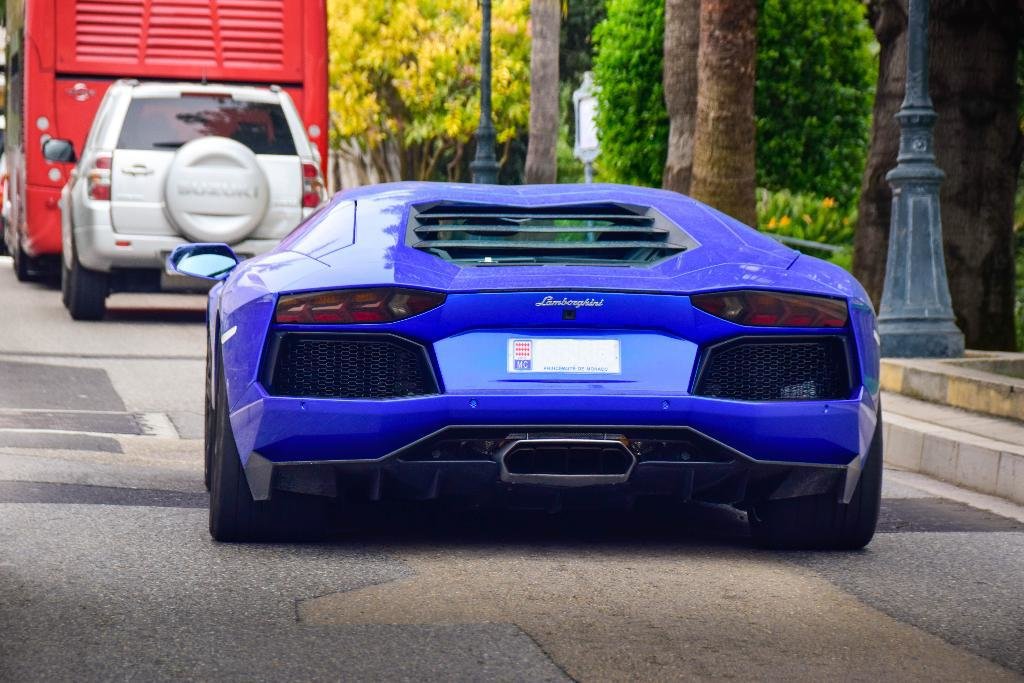 7880294259LAMBORGHINIAVENTADOR.jpg