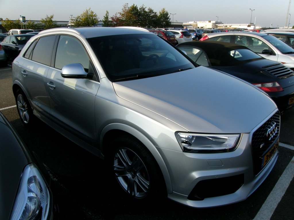 788646RSQ3686.jpg