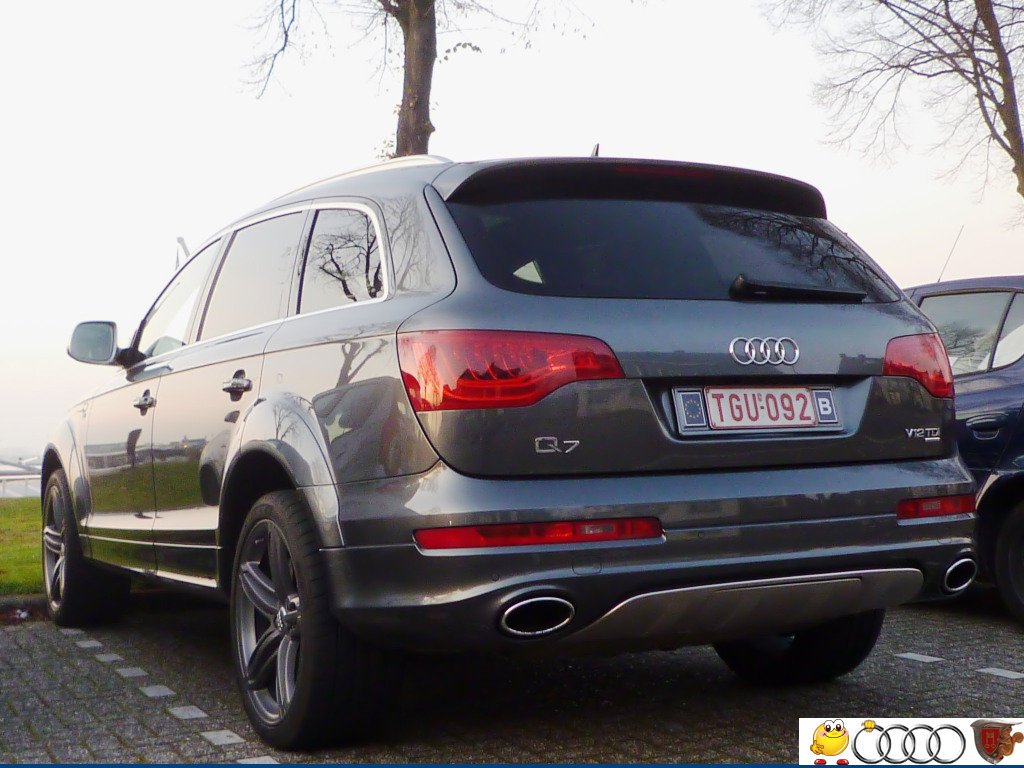 789457152Q7V12ESQUIROU.jpg