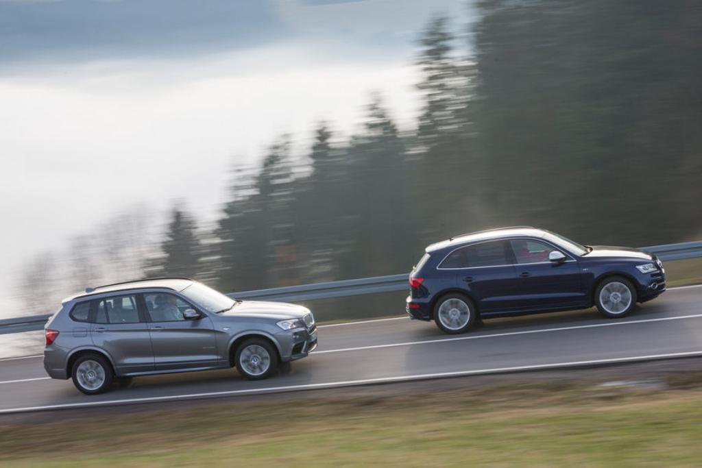 792449AUDISQ5140.jpg