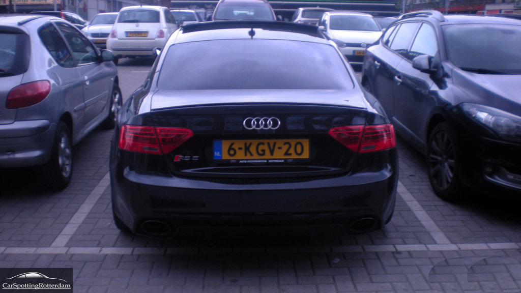 793033AUDIRS51040.jpg