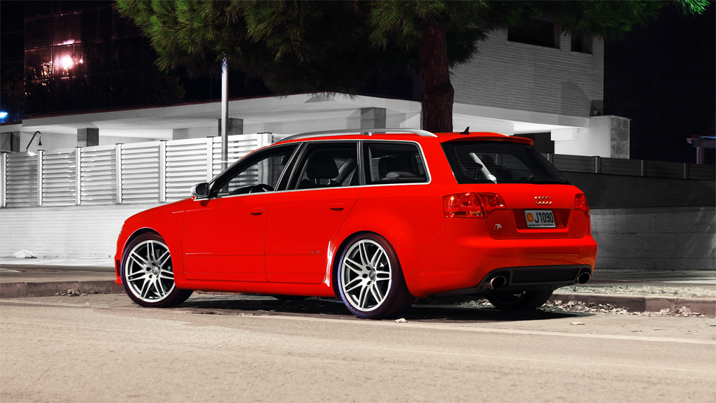 794141AUDIRS4897.jpg