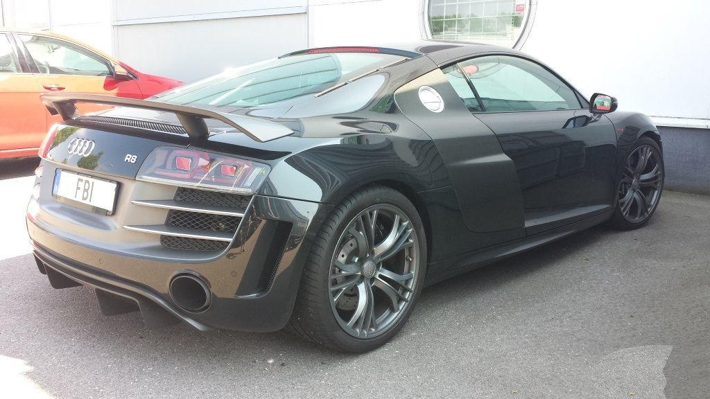 796464R8GT1250.jpg