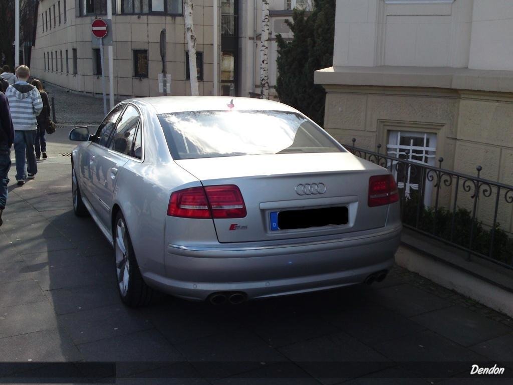 797059206S8ESQUIROU.jpg