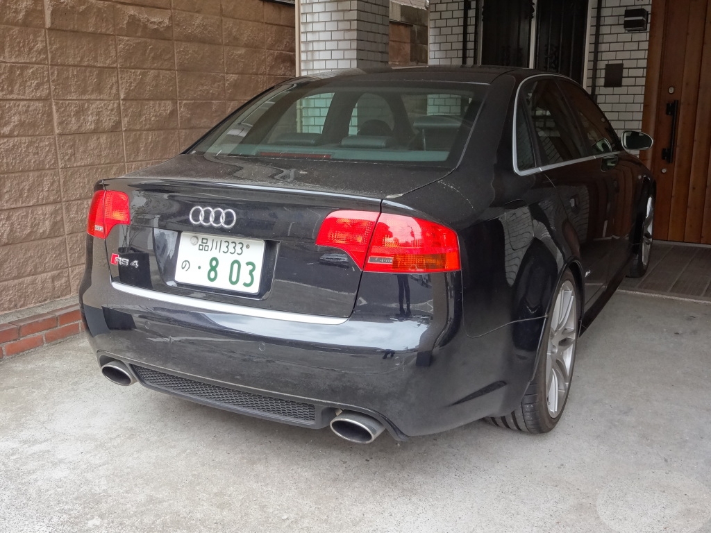 797729AUDIRS4753.jpg