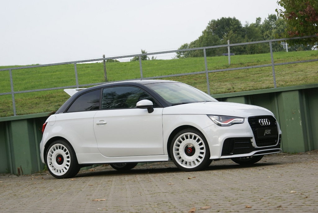 797777A1QUATTRO79.jpg