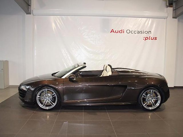 800485audir8spyderused1115320inv3.jpg