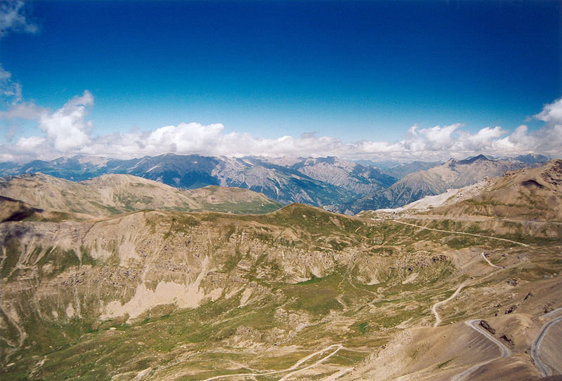 800px-Col_de_la_Bonnette_01.jpg