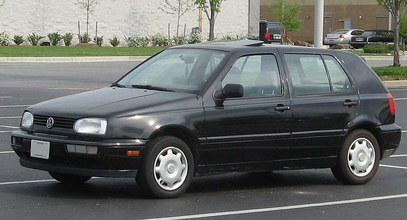 800px-Volkswagen-Golf-MkIII.jpg
