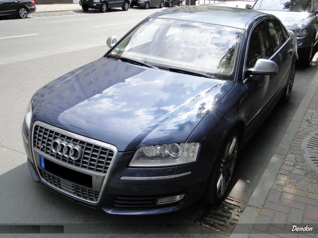 801539211S8ESQUIROU.jpg