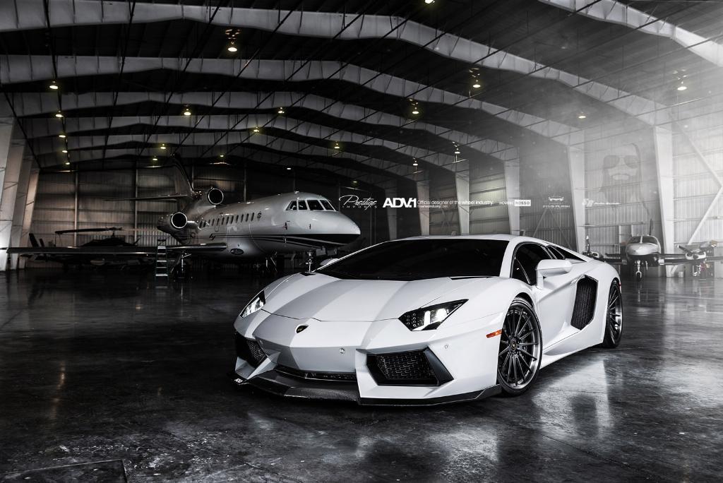 8019181092LAMBORGHINIAVENTADOR.jpg