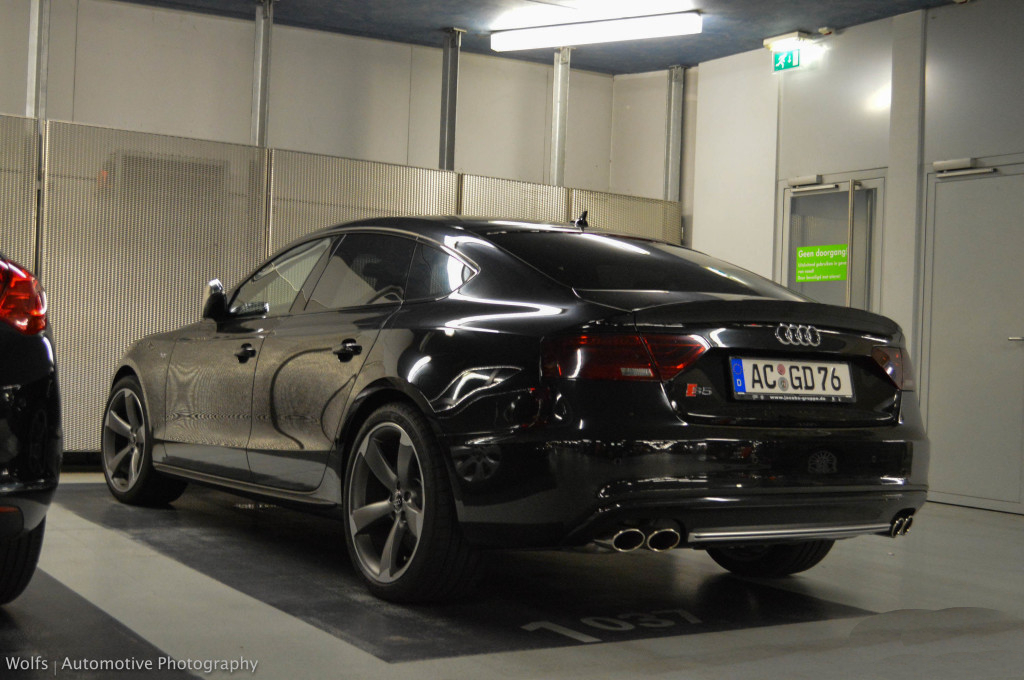 802302423S5SPORTBACK.jpg