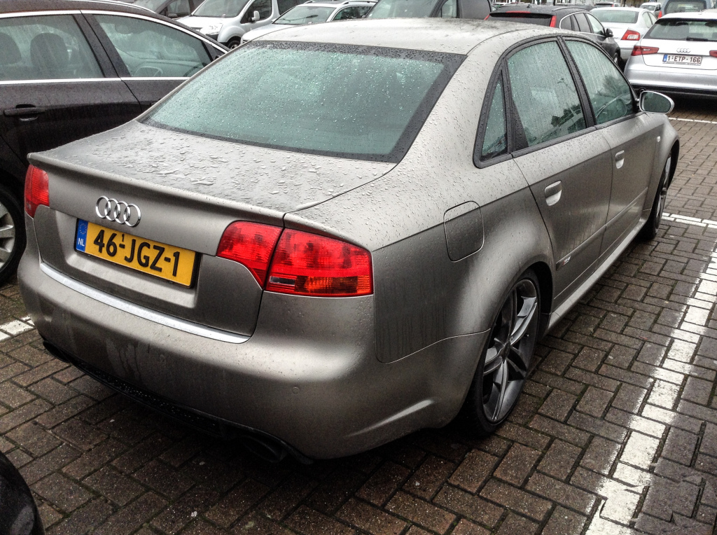 802630AUDIRS41087.jpg